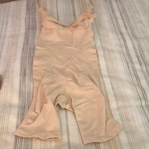 Seamless Nude Shaping Bodysuit — Lightweight Firm Control BWOT